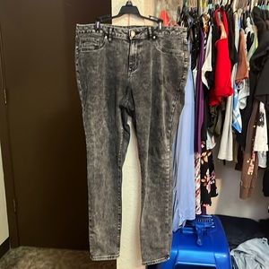 Cute simple black jeans